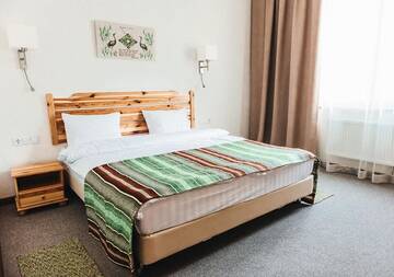 Фото номера Двухместный номер «Комфорт» с 1 кроватью Отель Green Park Hotel Airport Minsk г. Smolnitsa 2